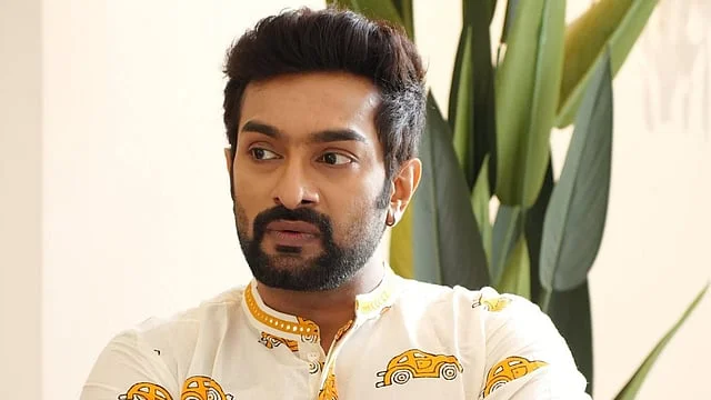 সম্প্রতি জিতু কমলের ছবি ‘এরাও মানুষ: দ্য সার্চ উইদিন’ সিনেমা নিয়ে তৈরি হয়েছে বিরাট বড় বিতর্ক।