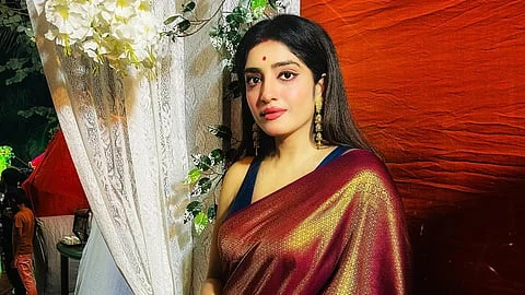 অভিনেত্রী মানসী সেনগুপ্ত ও অস্মিতা চক্রবর্তী এবার করলেন সুকান্ত ও অনন্যাকে ট্রোলি।