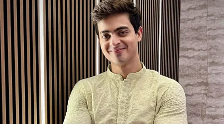 মঞ্চে দিব্যজ্যোতিকে দেখে আবেগঘন মন্তব্য মুখ্যমন্ত্রীর, শিল্পীদের সংগ্রামের কথা তুলে ধরলেন মমতা