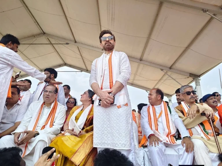 বিজেপির জয়ের পর শুভেচ্ছা জিৎ-এর, ‘সোনার বাংলা’র আশায় টলিউড সুপারস্টার
